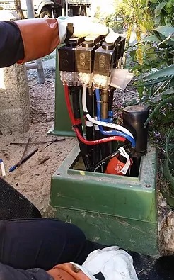 Underground Connection